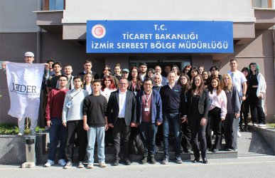 İzbaş -  - WE HOSTED UNİVERSİTY STUDENTS AT İZBAŞ